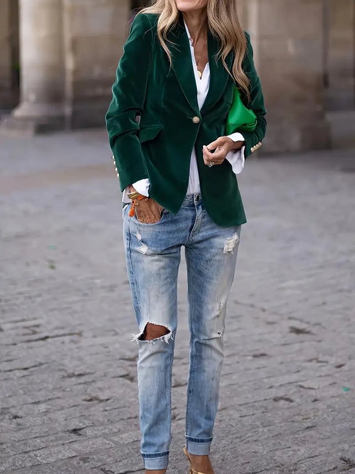 Women's Blazer – Fitted Single-Breasted Tailored