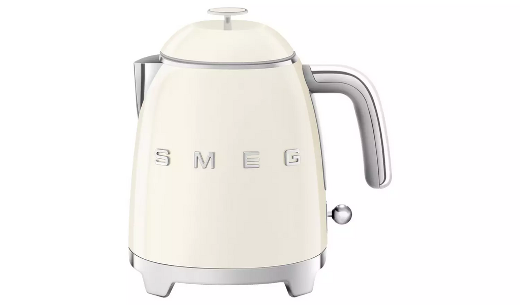 Smeg KLF05CRUK 50's Style Retro Mini Kettle - Cream