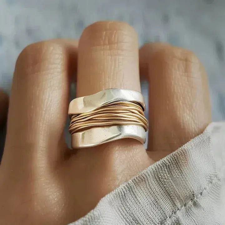 Women's Harmony Wrap Ring | Invictora.com