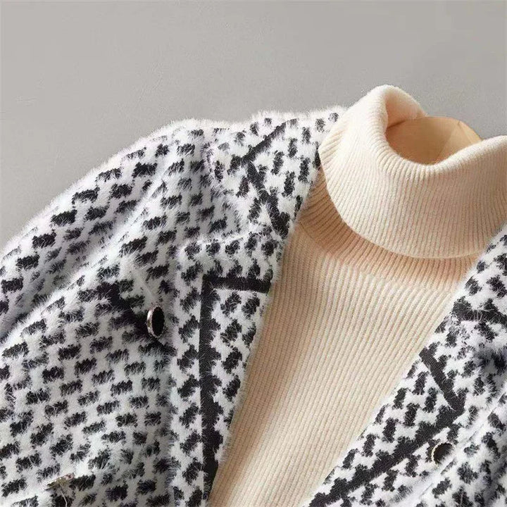 Women's Valencia Ladies Cashmere Jacket in White | Invictora.com