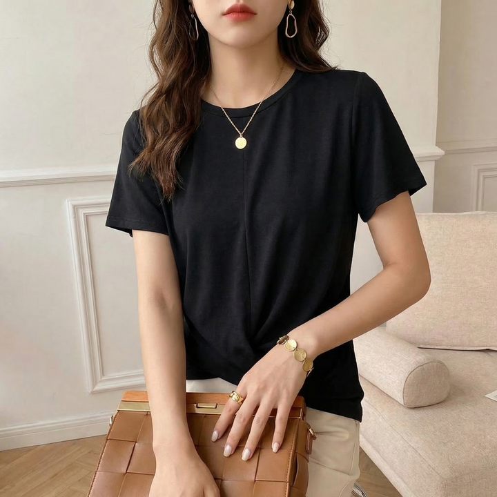 Women's Luna Cotton Twist Tee in Pink | Invictora.com