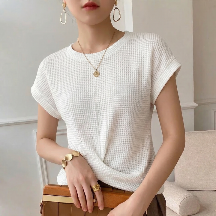 Women's Amber Waffle Knit Top in Pink | Invictora.com
