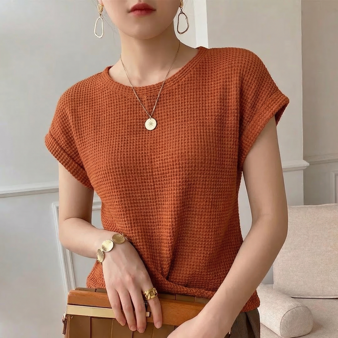 Women's Amber Waffle Knit Top in Pink | Invictora.com