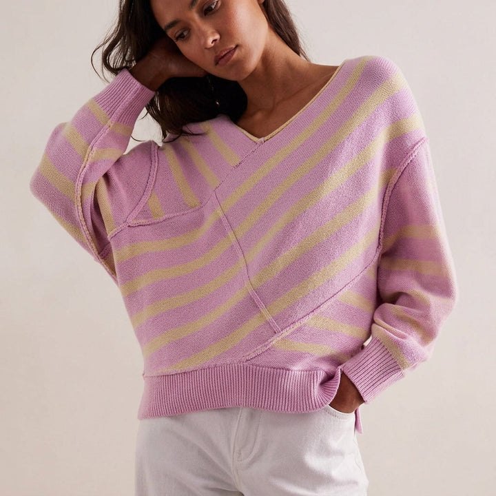Women's Brooklyn Merino Pullover in Blue | Invictora.com