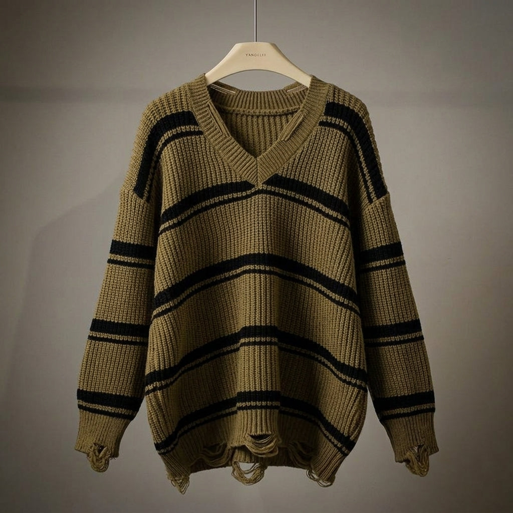 Women's Harlow Wool Pullover in White | Invictora.com