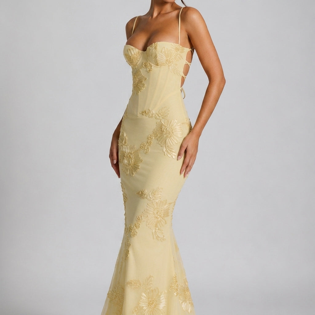 Women's Isla Floral Maxi Dress product image | Invictora.com