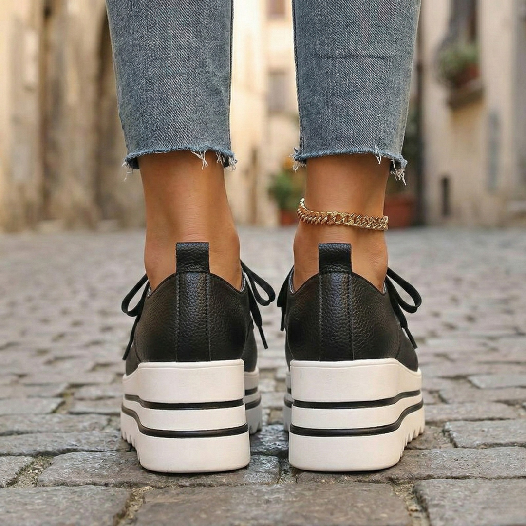 Women's Elara Orthopedic Oxford Shoes product image | Invictora.com