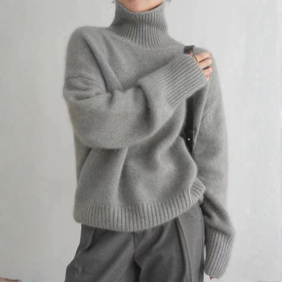 Women's Marais Cashmere Turtleneck Sweater in Taupe | Invictora.com