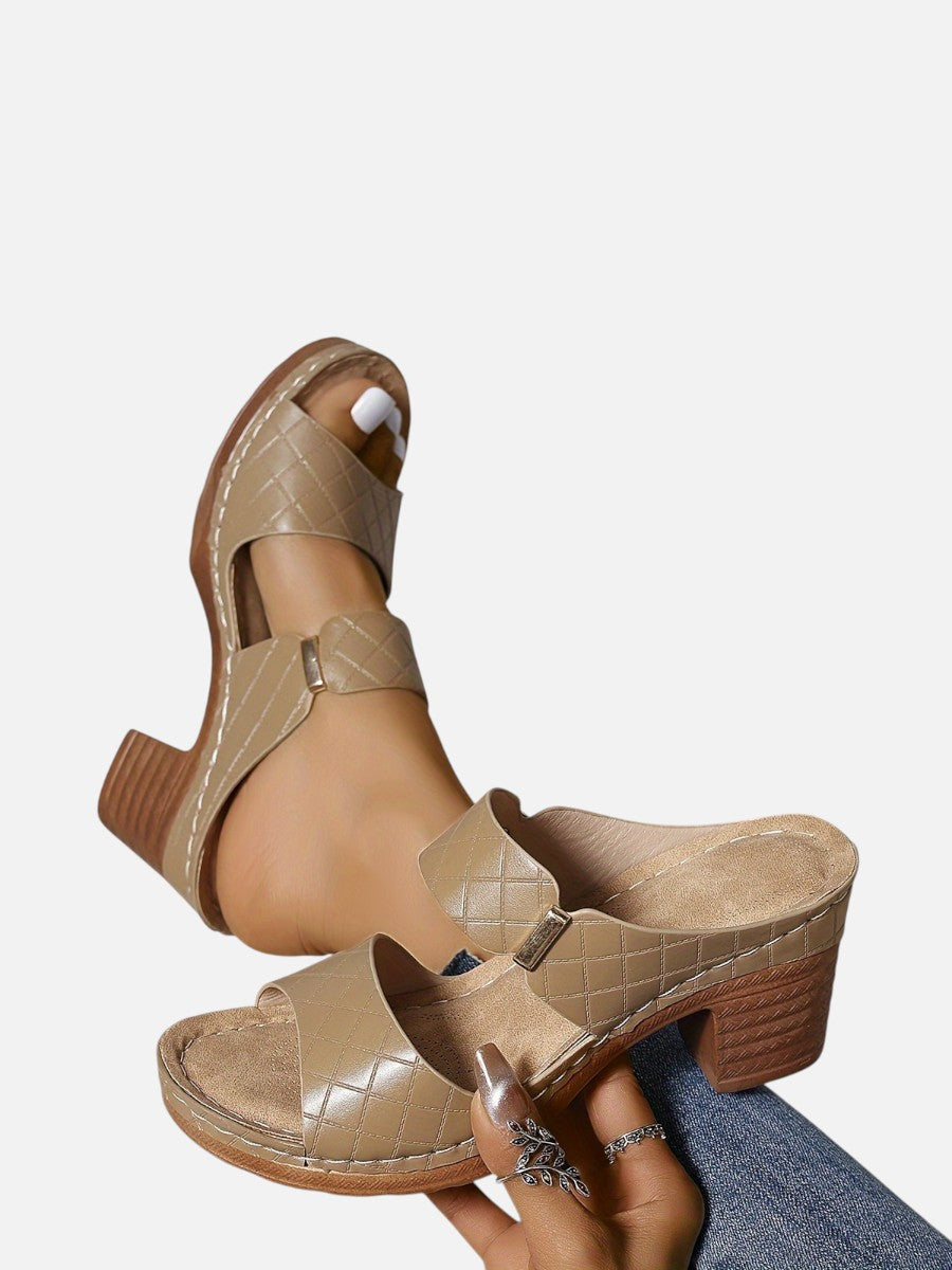 Women's Comfort Block Heel Sandals – Quilted Leather Look in Wine Red | Invictora.com