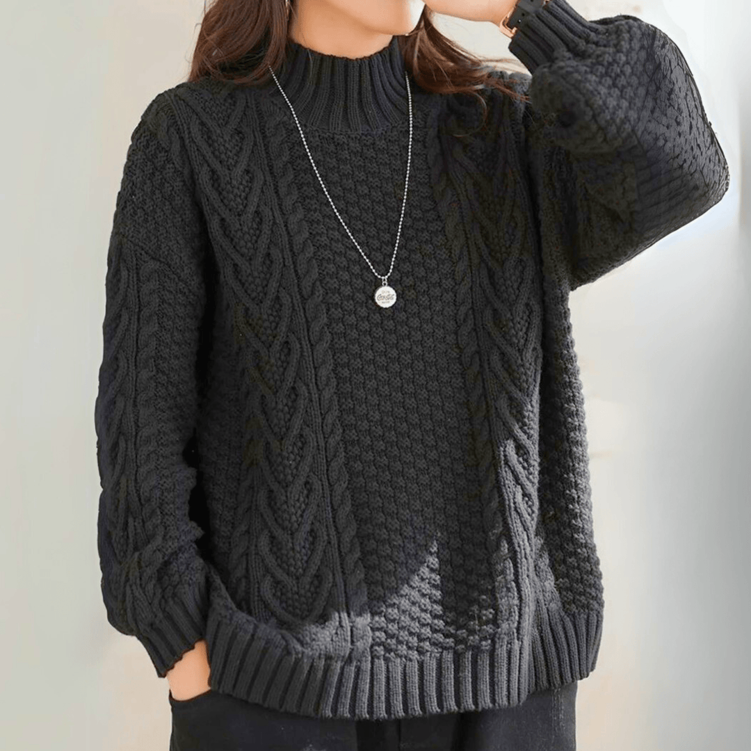 Women's Brooklyn Knit Sweater in Off White | Invictora.com