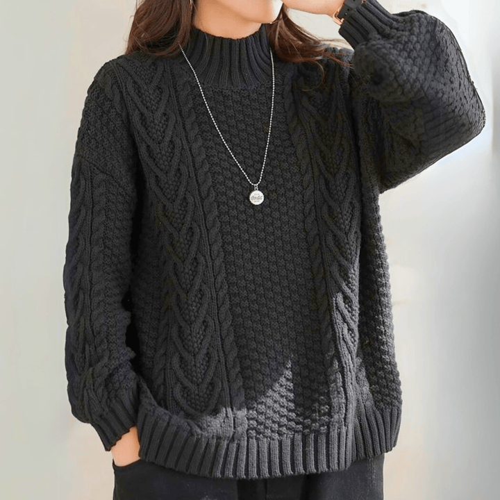 Women's Brooklyn Knit Sweater in Off White | Invictora.com