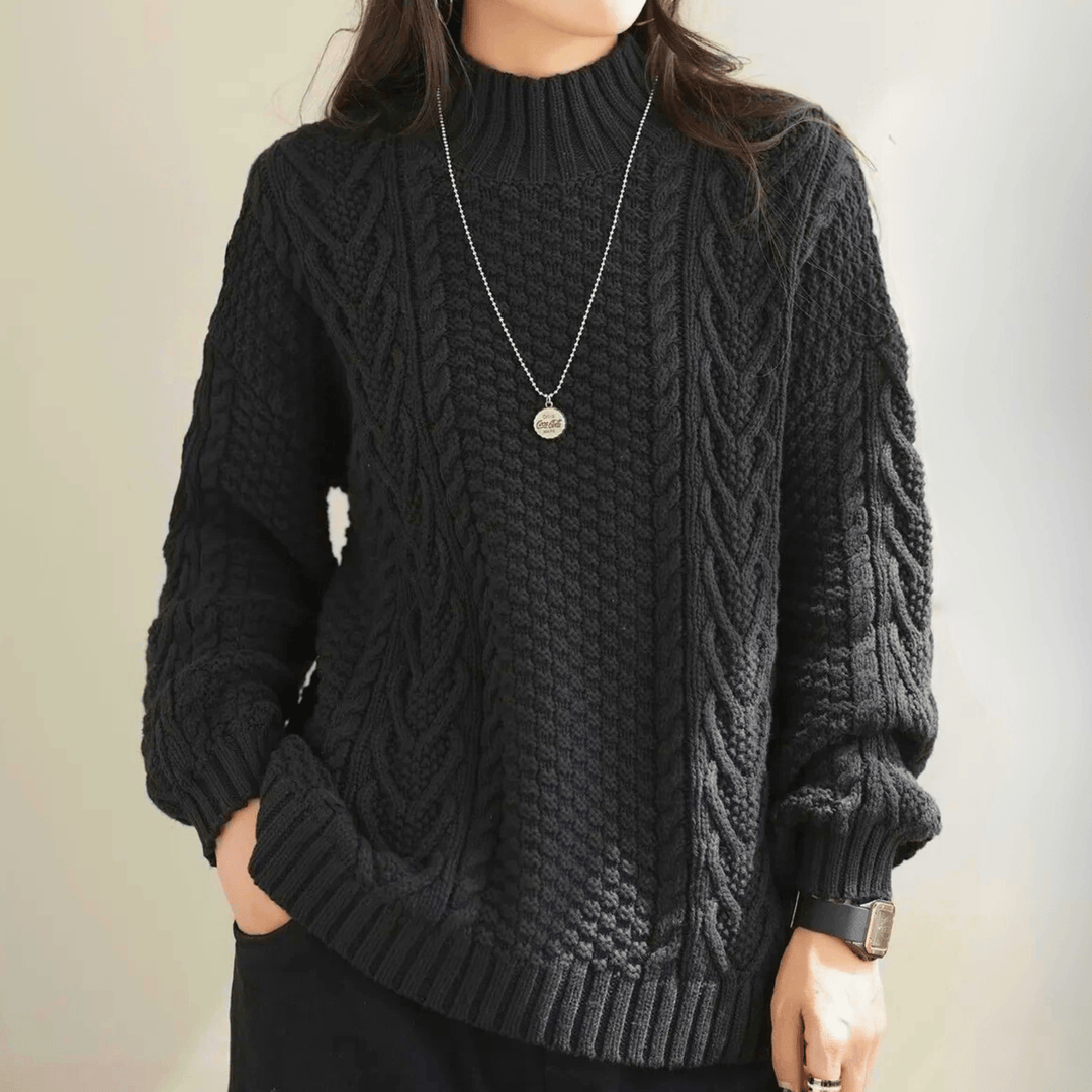 Women's Brooklyn Knit Sweater in Off White | Invictora.com