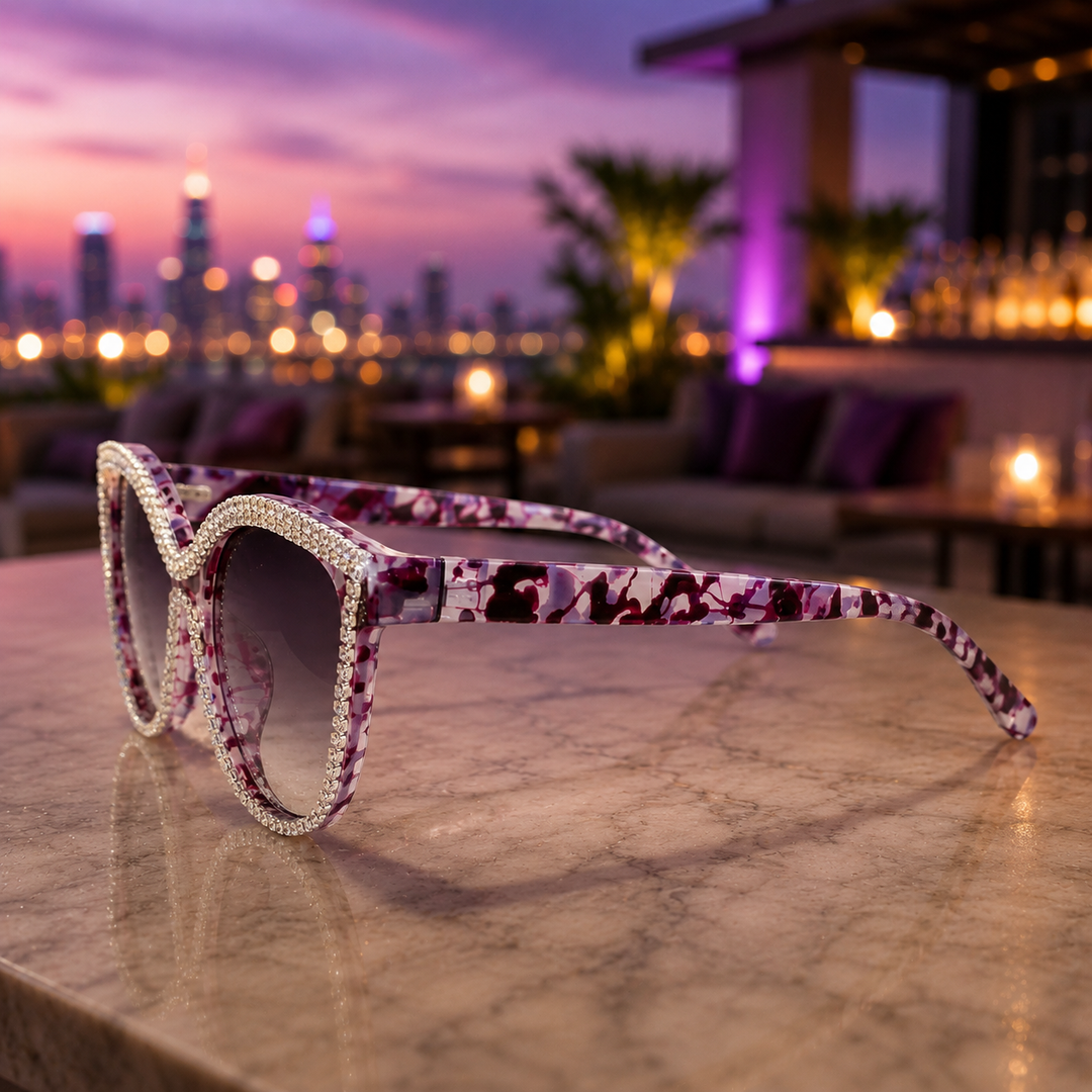 Women's Eliana Rose Sunglasses in Black | Invictora.com