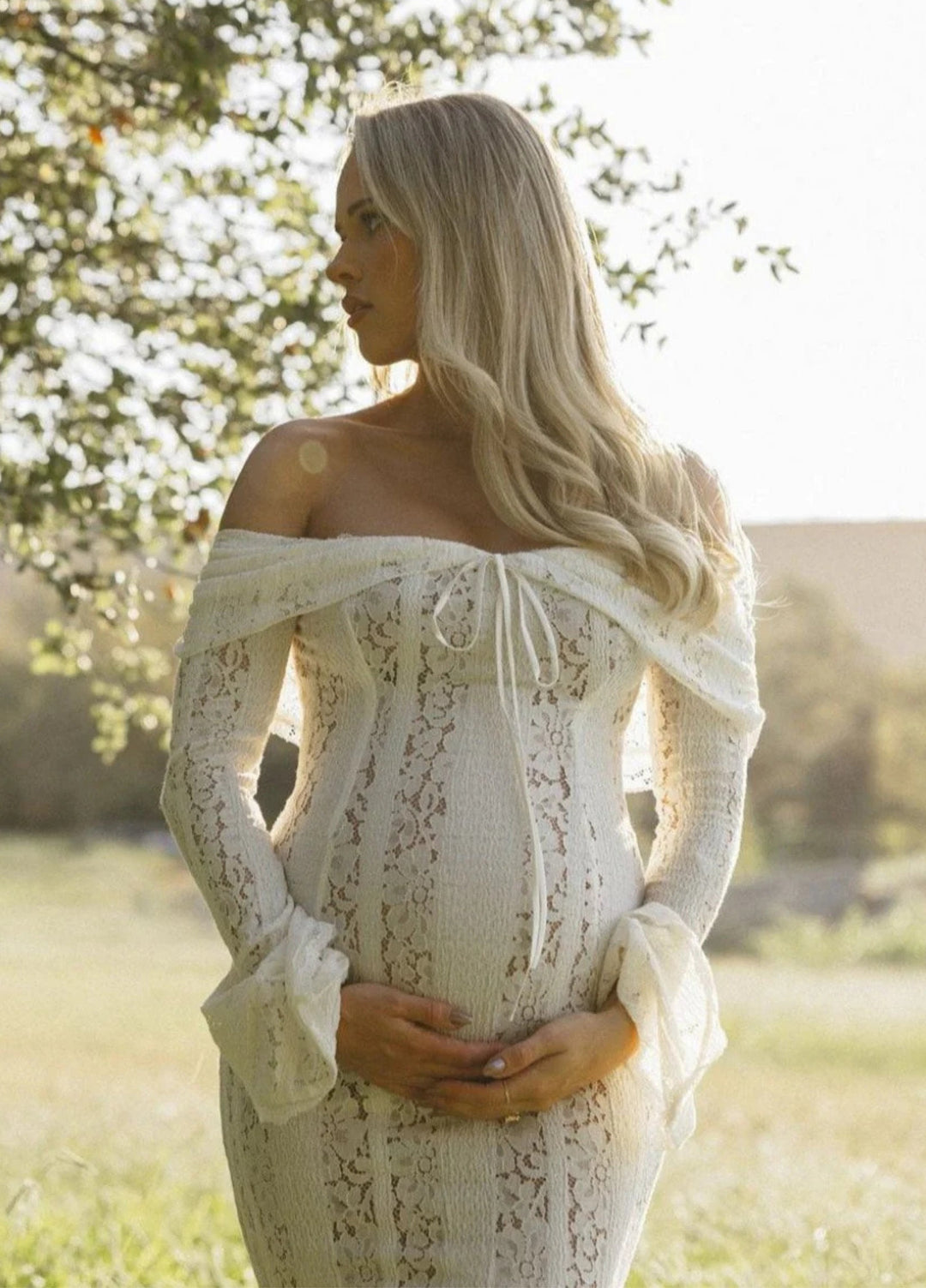 Women's Arielle - Elegant Lace White Maxi Dress product image | Invictora.com