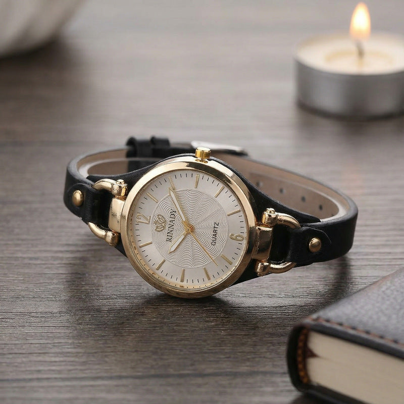 Women's Chloe - Elegant Quartz Watch in Classic White | Invictora.com