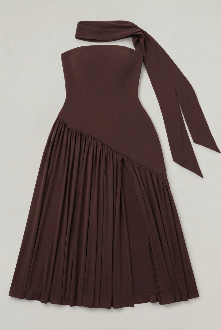Women's Elegant Strapless Maxi Dress in Black | Invictora.com