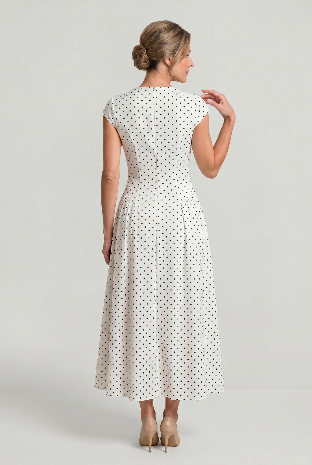 Women's Polka Dot Maxi Dress with Round Neck and A Line Silhouette product image | Invictora.com