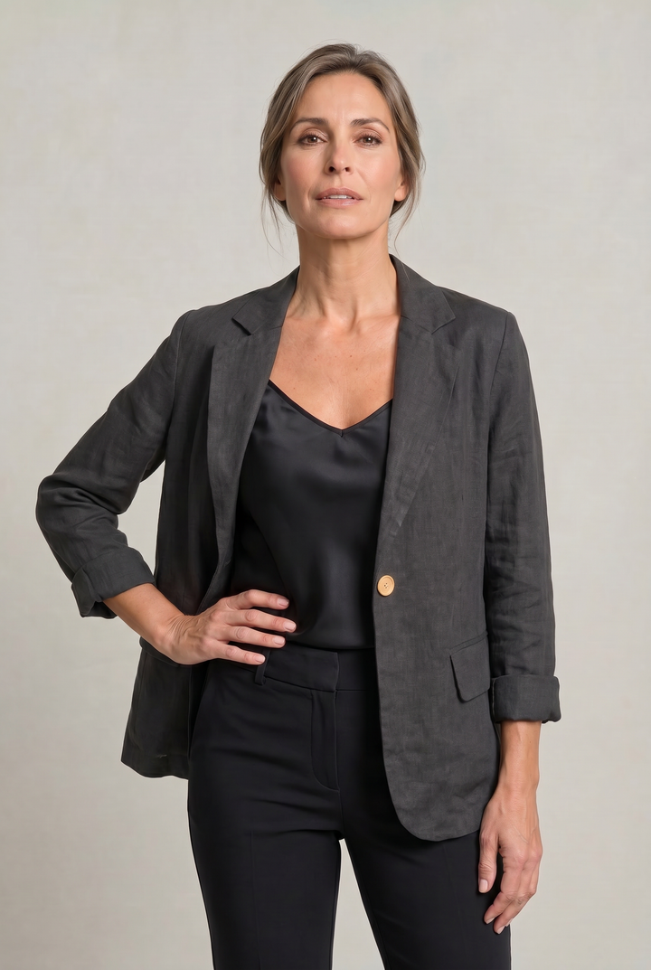 Women's Elegant Summer Blazer in Khaki | Invictora.com