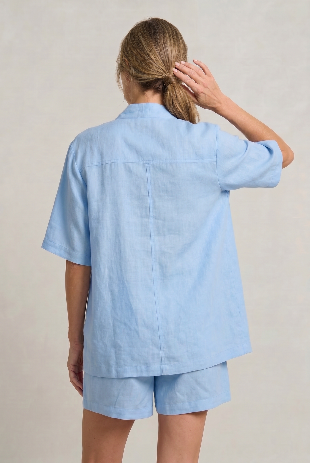 Women's Linen Cardigan and Shorts Two Piece Set in Light Blue | Invictora.com