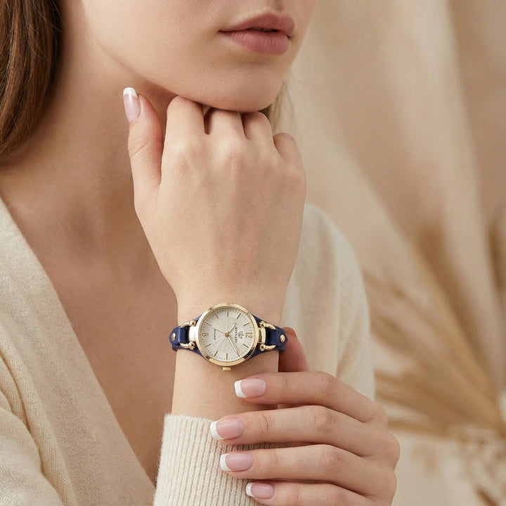 Women's Chloe - Elegant Quartz Watch in Burgundy Red | Invictora.com