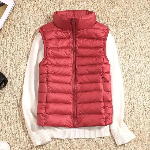Women's Aria Puffer Vest in Black | Invictora.com