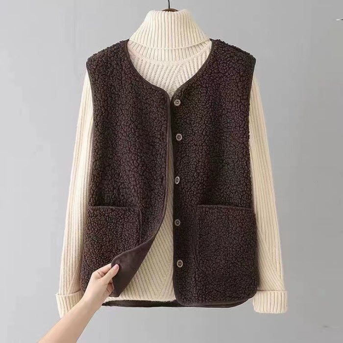 Women's Sierra Wool Vest in Cream | Invictora.com
