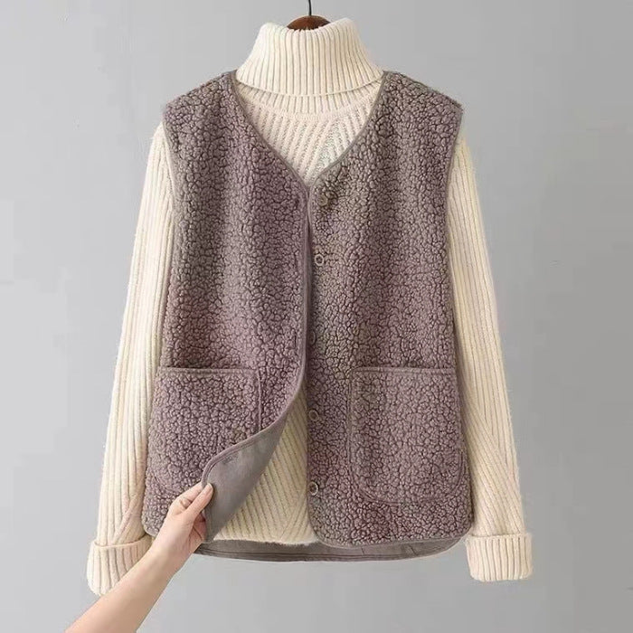 Women's Sierra Wool Vest in Cream | Invictora.com