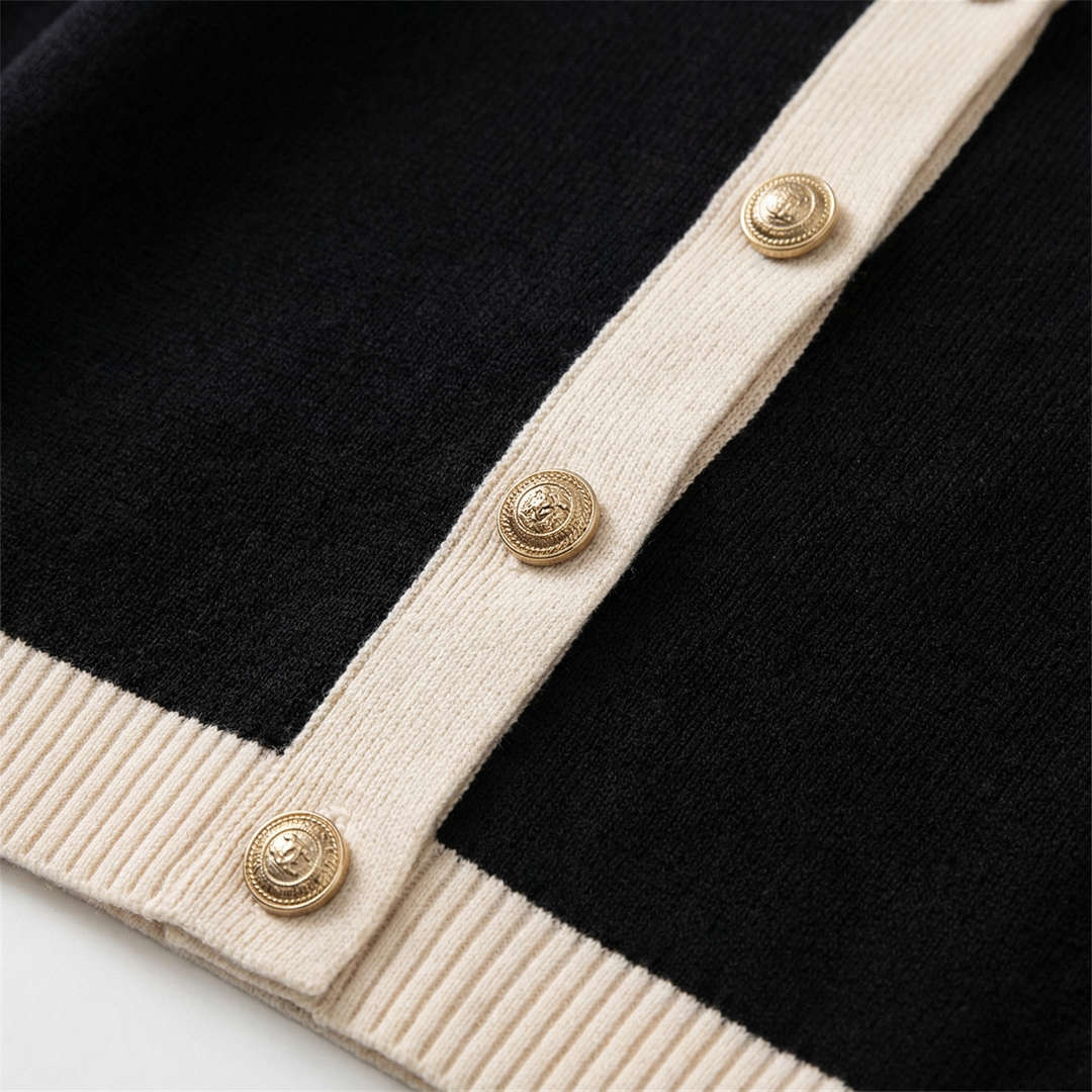 Women's Knit Cardigan – Gold Buttons And Chest Pockets