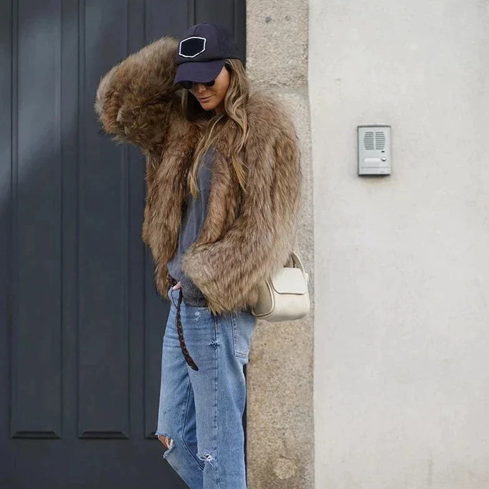 Women's Coat – Oversized Plush Faux Fur