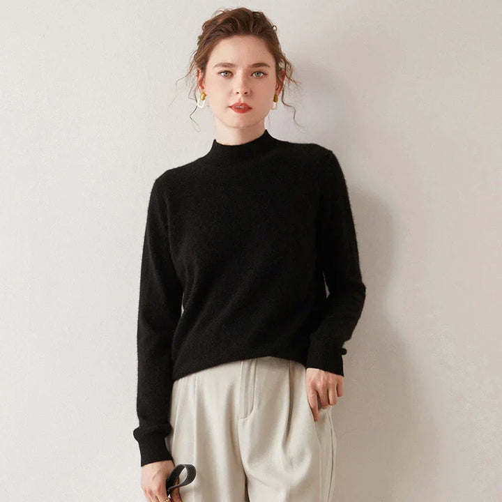 Women's Livia Cashmere Sweater in Cream | Invictora.com