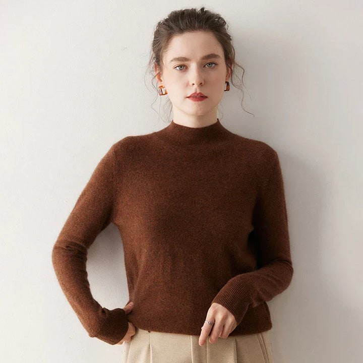 Women's Livia Cashmere Sweater in Cream | Invictora.com