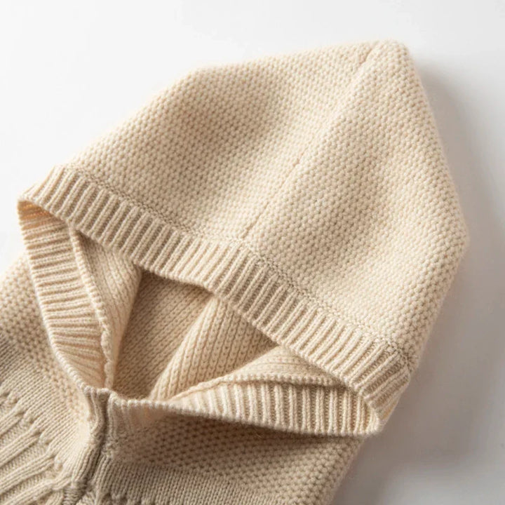 Women's Cortina Cashmere Hood | Invictora.com