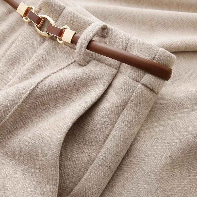 Women's Aveline Wool Straight-Leg Trousers | Invictora.com
