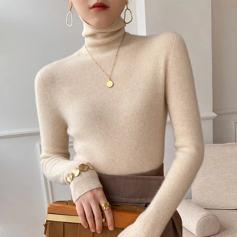 Women's Camille Cashmere Turtleneck | Invictora.com