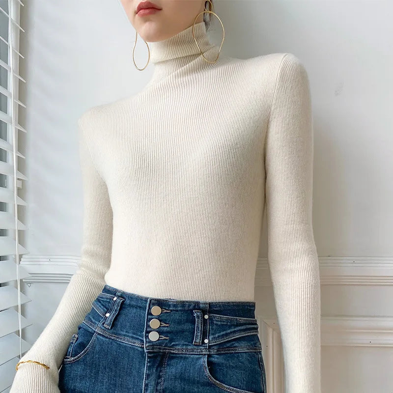 Women's Camille Cashmere Turtleneck in Ivory Pearl | Invictora.com