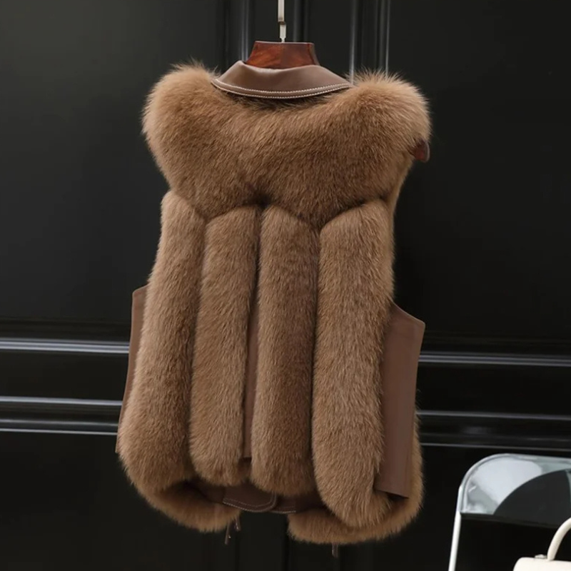 Women's Lumiére Faux Fur Gilet in Ivory Cream | Invictora.com