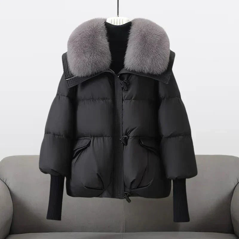 Women's Indi - Elegant coat in Black | Invictora.com