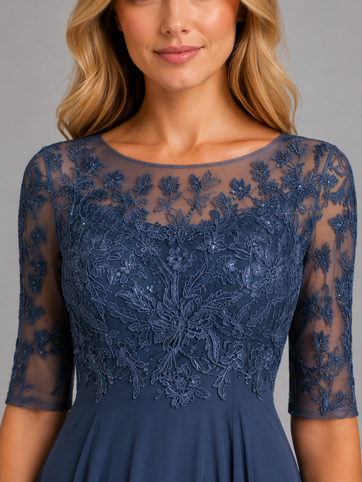 Women's Genevieve Lace Midi Dress in Blue | Invictora.com