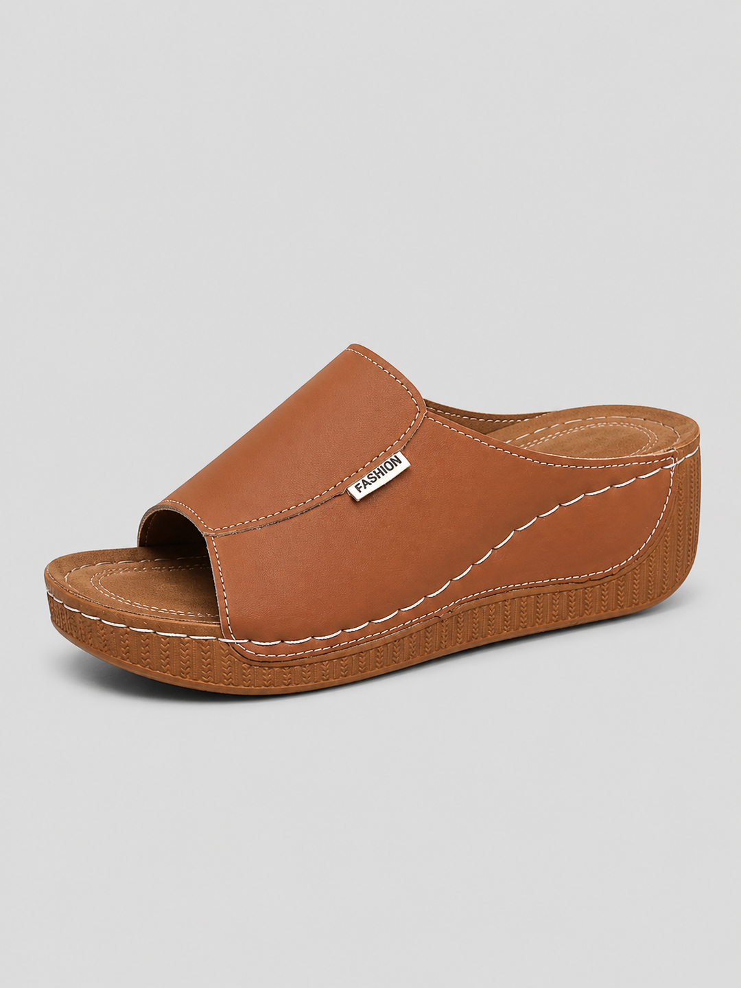 Women's Leather Look Comfort Slide Sandals – Effortless Summer Style in White | Invictora.com