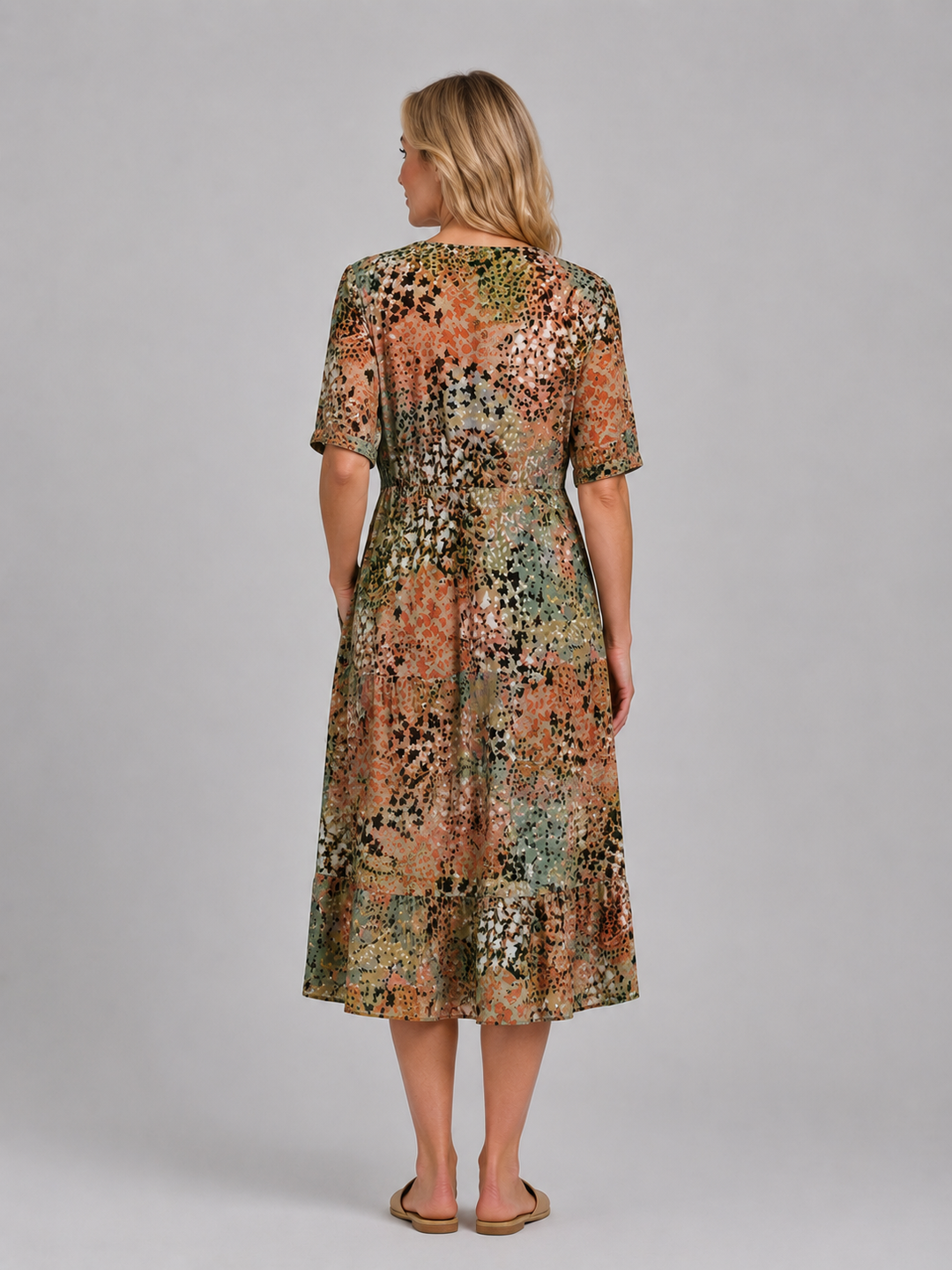 Women's Printed V-Neck Midi Dress – Relaxed Pocket Dress in Beige | Invictora.com