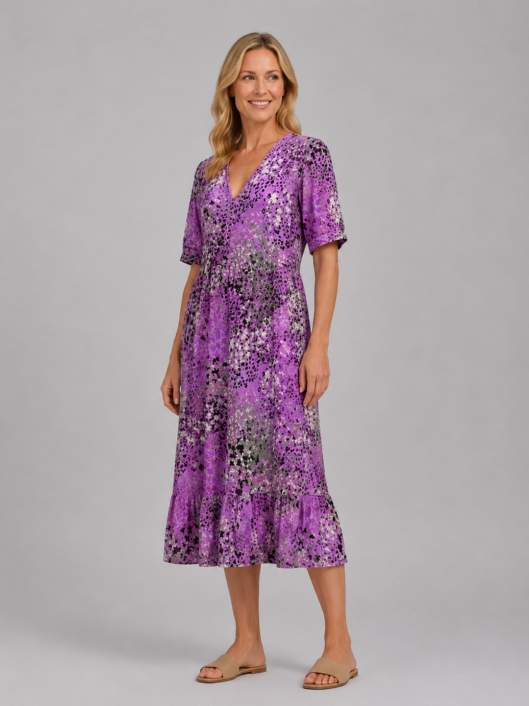 Women's Printed V-Neck Midi Dress – Relaxed Pocket Dress in Red | Invictora.com