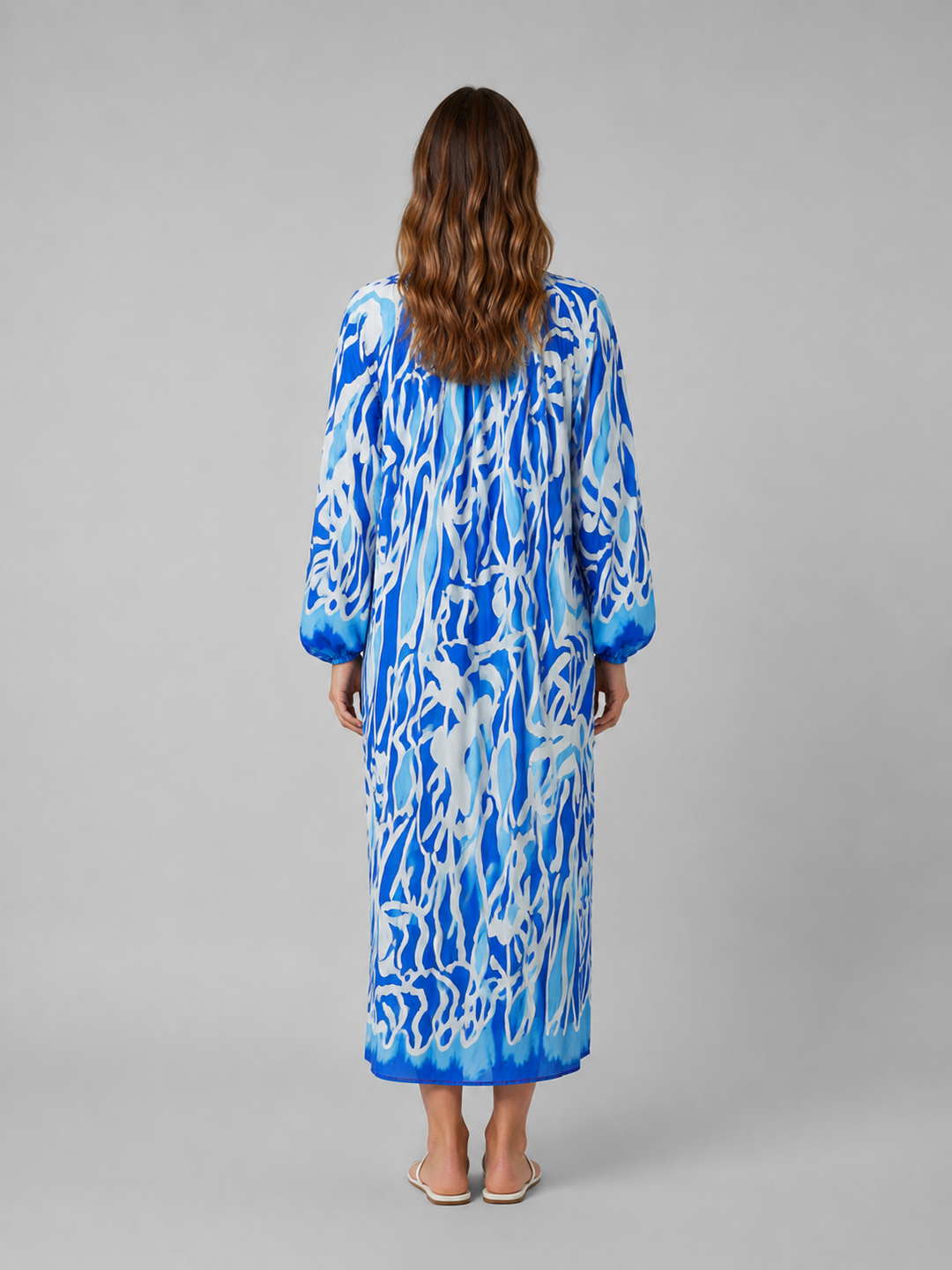 Women's Relaxed Print Maxi Dress – Flattering Summer Holiday Style in Blue | Invictora.com