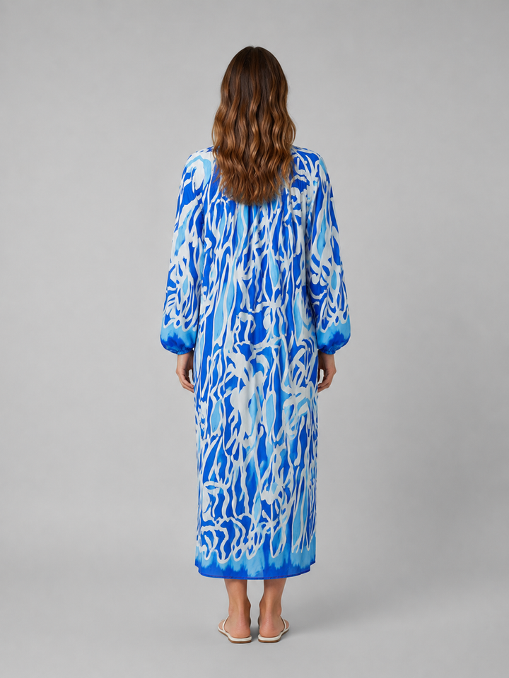 Women's Relaxed Print Maxi Dress – Flattering Summer Holiday Style in Blue | Invictora.com