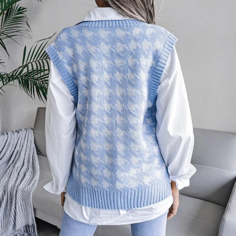 Women's Knitted Vest – Houndstooth V-Neck