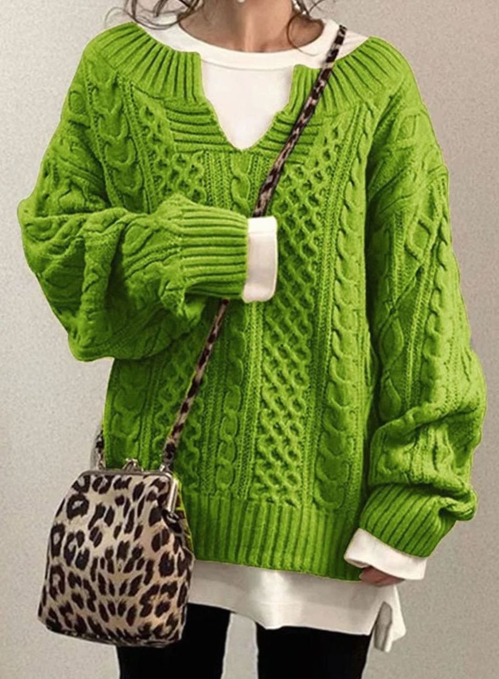 Women's Jumper – Oversized Cable Knit V-Neck Pullover