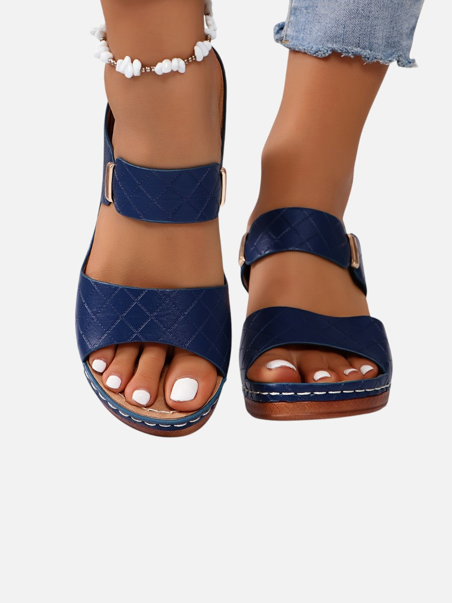 Women's Comfort Block Heel Sandals – Quilted Leather Look in Brown | Invictora.com