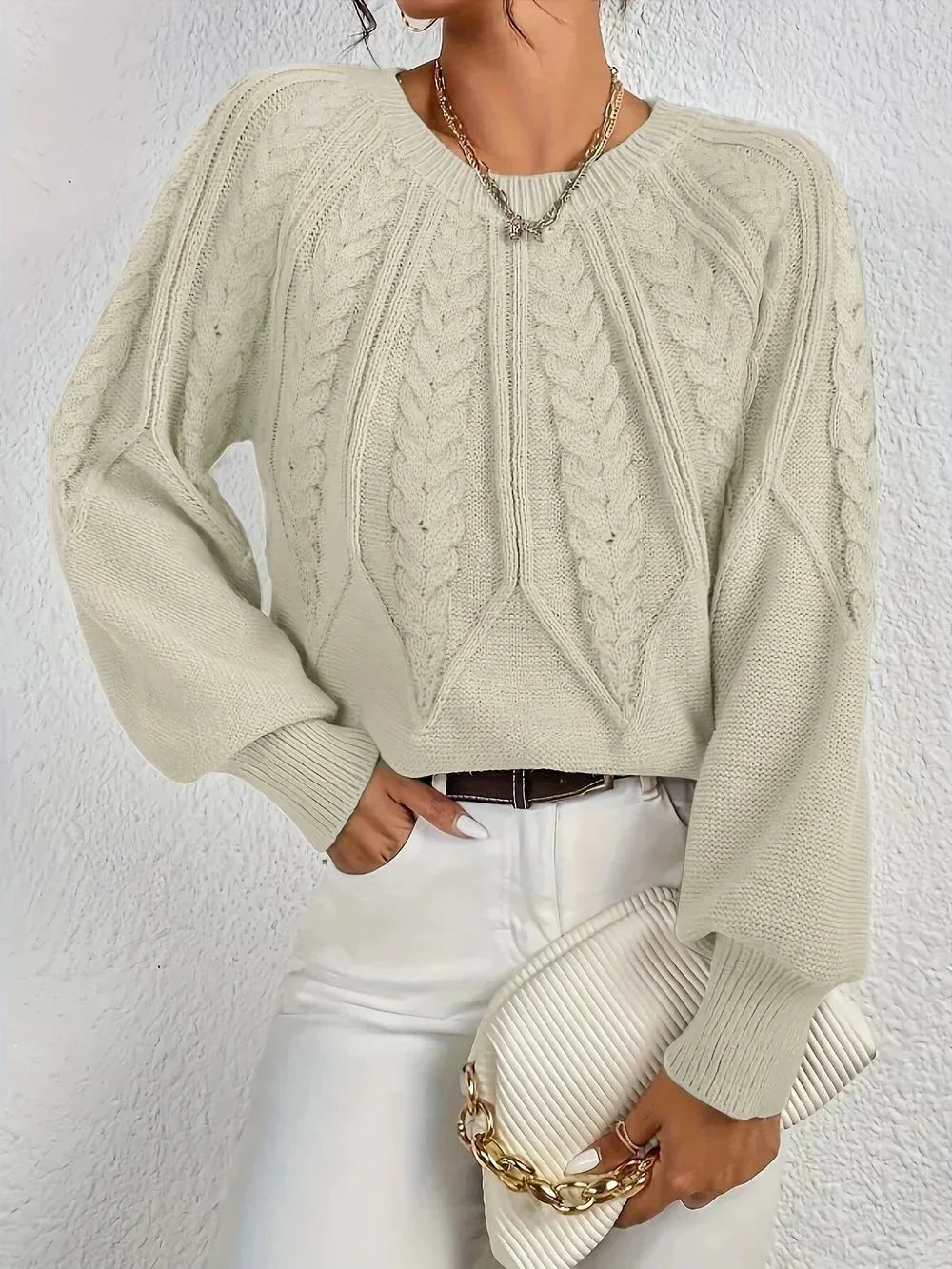 Women's Cable Knit Sweater – Crew Neck