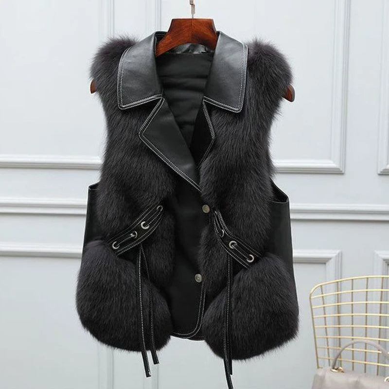 Women's Lumiére Faux Fur Gilet in Chestnut Brown | Invictora.com