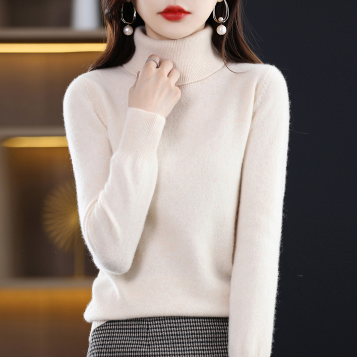 Women's Elena Cashmere Turtleneck in Light Blue | Invictora.com