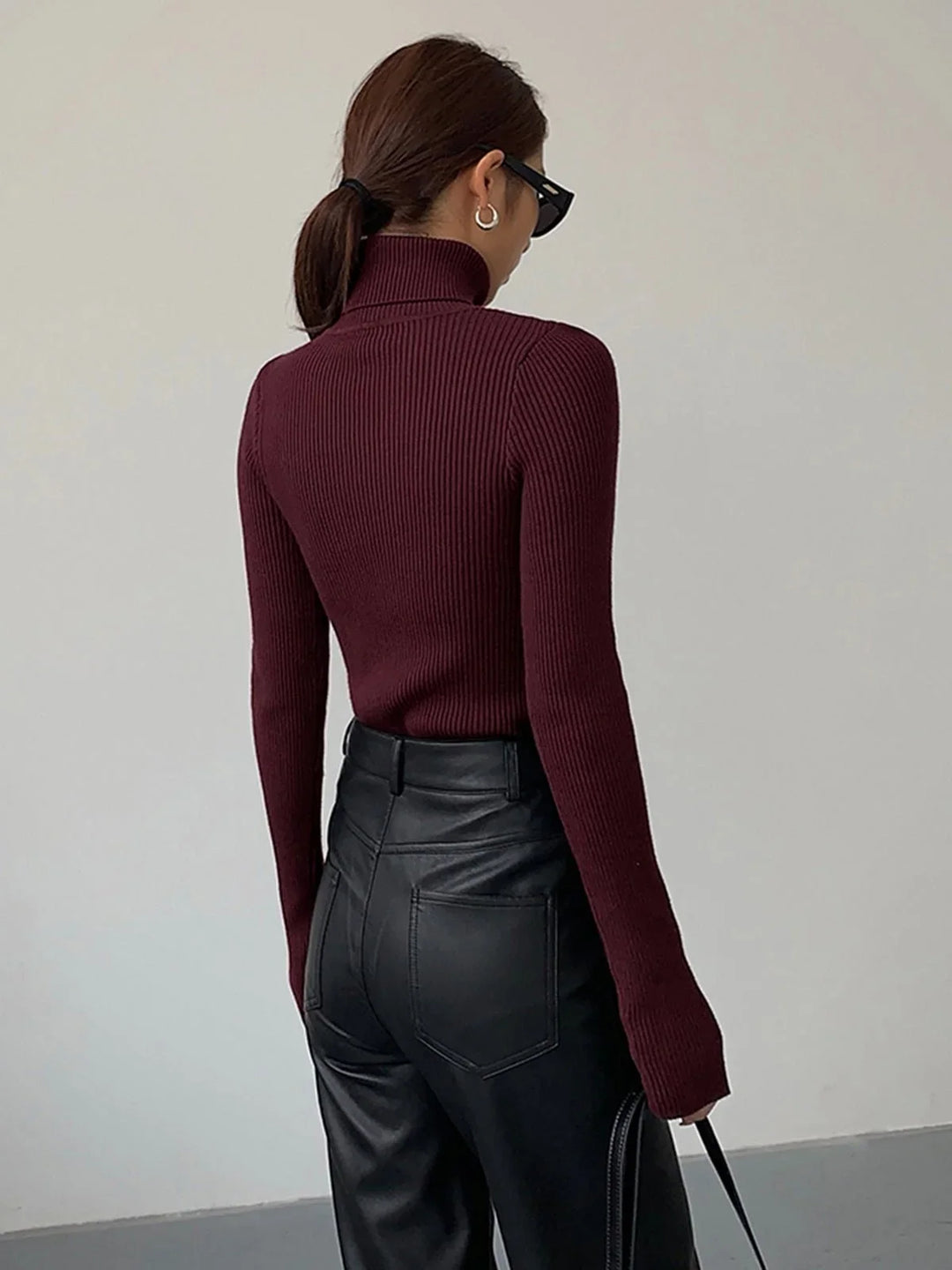 Women's Knitted Ribbed Turtleneck Jumper